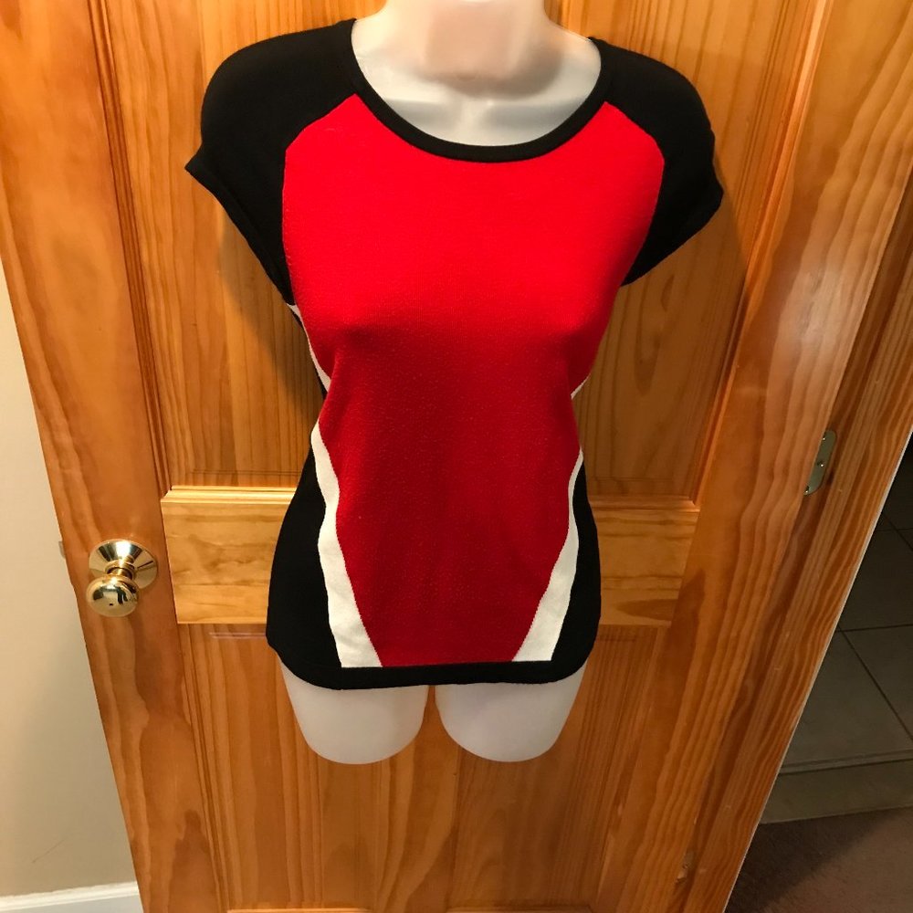 Vince Camuto Top